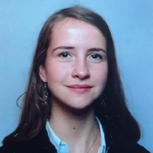 Flavie - Prof d'aide aux devoirs - Maing