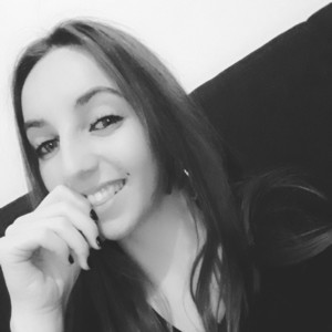Coralie - Prof d'aide aux devoirs - Cuinzier