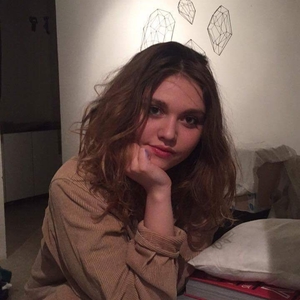 Angèle - Prof de français - Lille