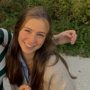 Inès - Prof de français - Lille