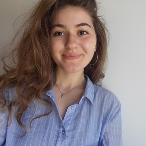 Louna - Prof d'aide aux devoirs - Lille