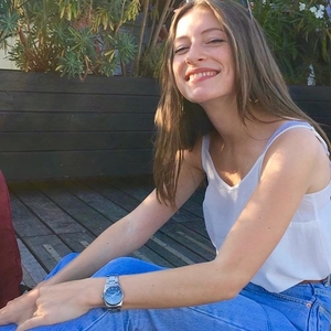 Aliénor - Prof de français - Sainte-Foy-lès-Lyon
