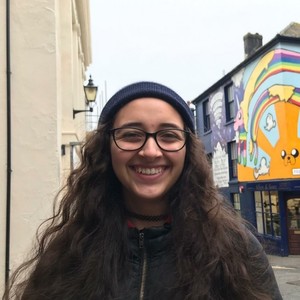 Yaanua - Prof de français - Poitiers