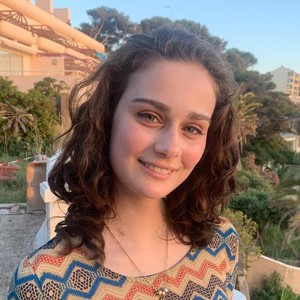 Anouk - Prof d'aide aux devoirs - Paris