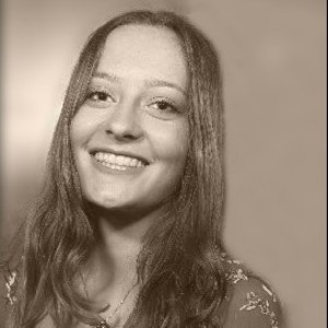 Laurine - Prof d'aide aux devoirs - Paris