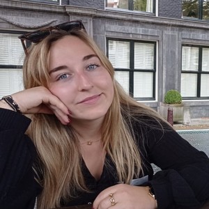 Céleste - Prof d'aide aux devoirs - Reims