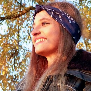 Isabelle - Prof de français - Issy-les-Moulineaux