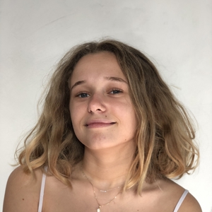 Laura - Prof d'aide aux devoirs - Sainte-Maxime
