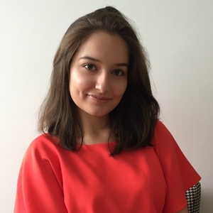 Elina - Prof de soutien scolaire - Paris
