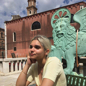 Juliette - Prof de maths - Paris 9e