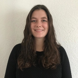 Justine - Prof de français - Neuenburg