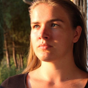 Romane - Prof de biologie - Saint-Martin-d'Hères