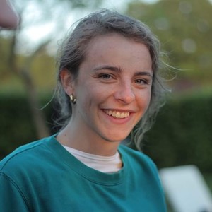 Eloïse - Prof d'aide aux devoirs - Épron