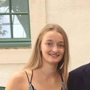 Léanna - Prof d'aide aux devoirs - Reims