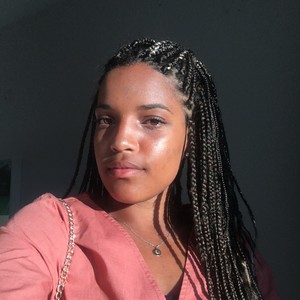 Loëlla - Prof d'anglais - Paris