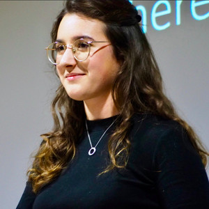Isabella - Prof de français - Poitiers