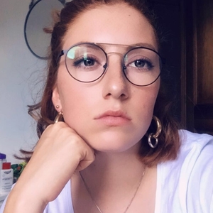 Charlotte - Prof de maths - Lasbordes