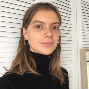 Noémie - Prof de philosophie - Versailles