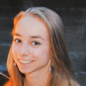 Alexandra - Prof d'aide aux devoirs - Grans