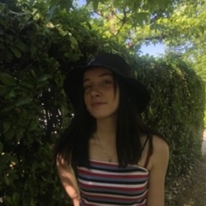 Elodie - Prof d'aide aux devoirs - Condom