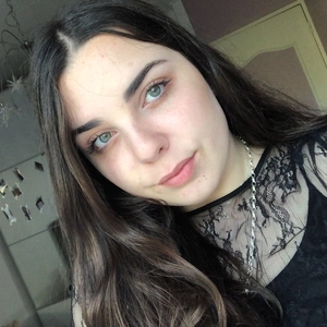 Chloé - Prof de maths - Chevigny-Saint-Sauveur