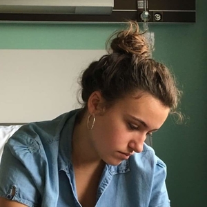 Jeanne - Prof de maths - Besançon