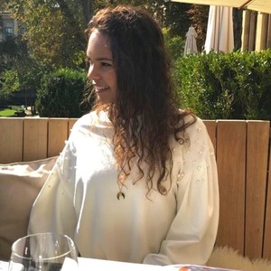 Layla - Prof d'aide aux devoirs - Paris