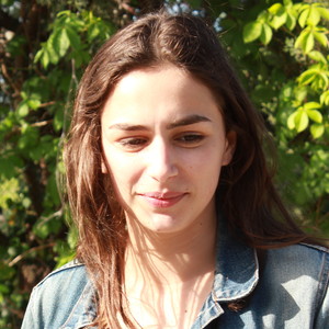 Cécile - Prof d'histoire - géo - Paris