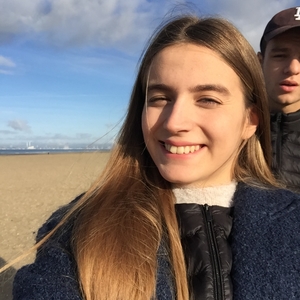 Alice - Prof de français - Paris