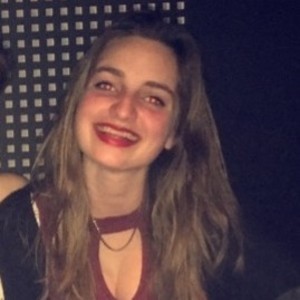 Rebecca - Prof d'aide aux devoirs - Granville