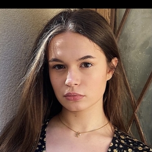 Estelle - Prof de français - Paris