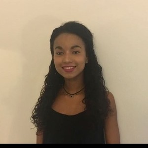 Fiona - Prof d'aide aux devoirs - Courbevoie