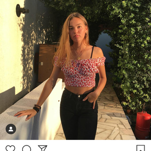 Clara - Prof de maths - Paris