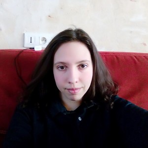 Lucie - Prof de physique - chimie - Paris