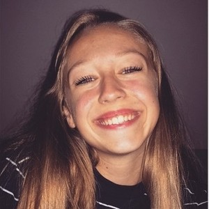 Fiona - Prof de français - Santes