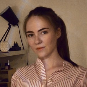 Charlotte - Prof de français - Paris