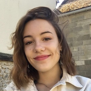 Léa - Prof de maths - Paris