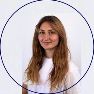 Clara - Prof de maths - Périgueux