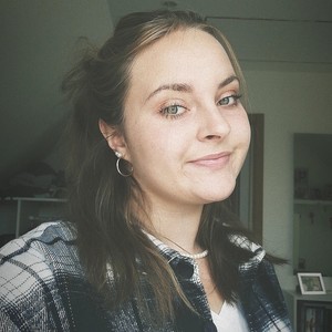 Manon - Prof de français - Caen