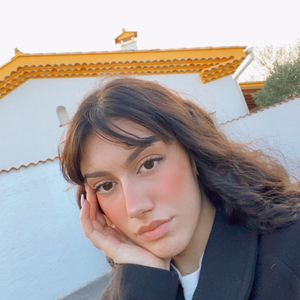 Emma - Prof de physique - Eyguières