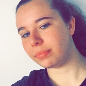 Lily - Prof de maths - Évry-Courcouronnes
