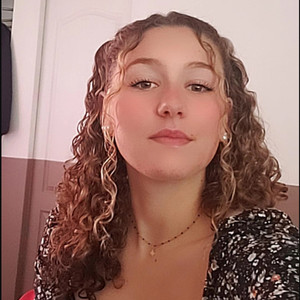 Fleur - Prof d'aide aux devoirs - Toulon