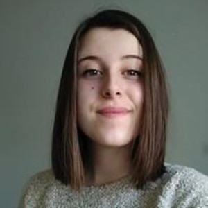 Louise - Prof d'aide aux devoirs - Salouël