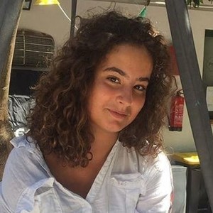 Farah - Prof de maths - Rennes