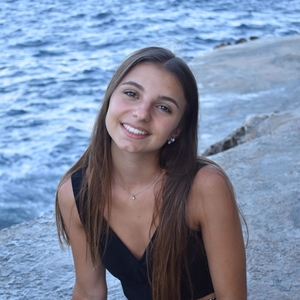 Anne - Prof de maths - Grenoble