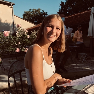 Madeleine - Prof de couture - Bordeaux