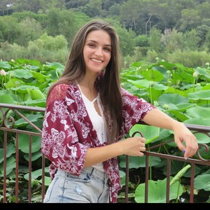 Noémie - Prof de soutien scolaire - Mandelieu-la-Napoule
