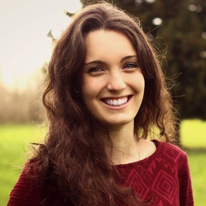 Léa - Prof de français - Bourg-lès-Valence