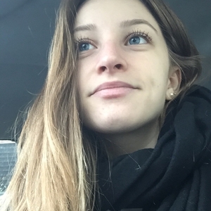 Coline - Prof d'aide aux devoirs - Brie-Comte-Robert