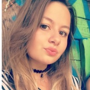 Angeline - Prof d'aide aux devoirs - Beaumont-sur-Oise